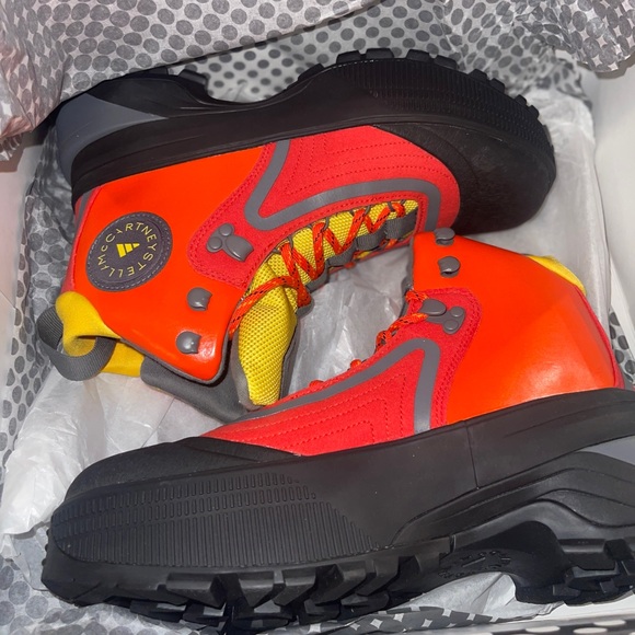 Adidas by Stella McCartney x Terrex Hiking Boots - Picture 5 of 11